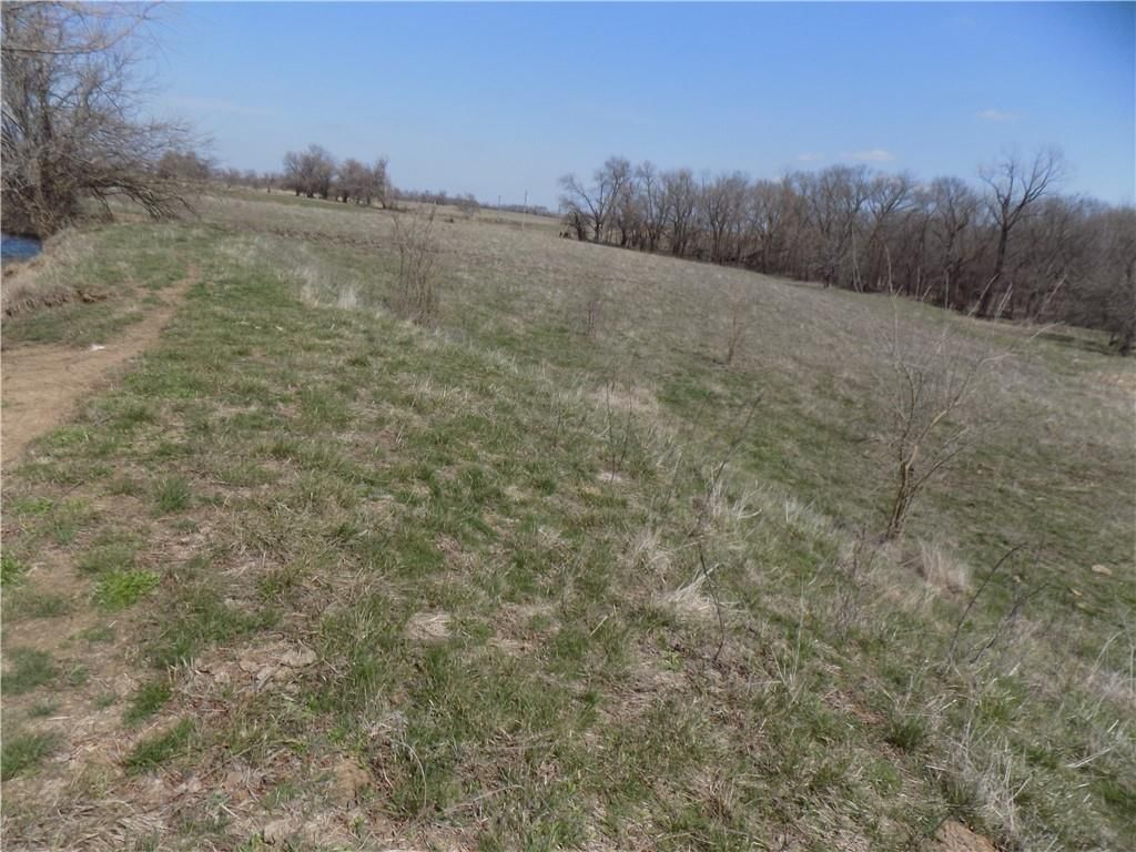 32240 600th Road — photo 9