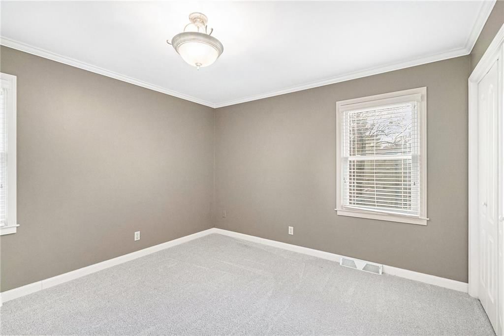15 NW 40th Street — photo 13