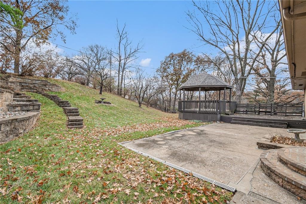 15 NW 40th Street — photo 17
