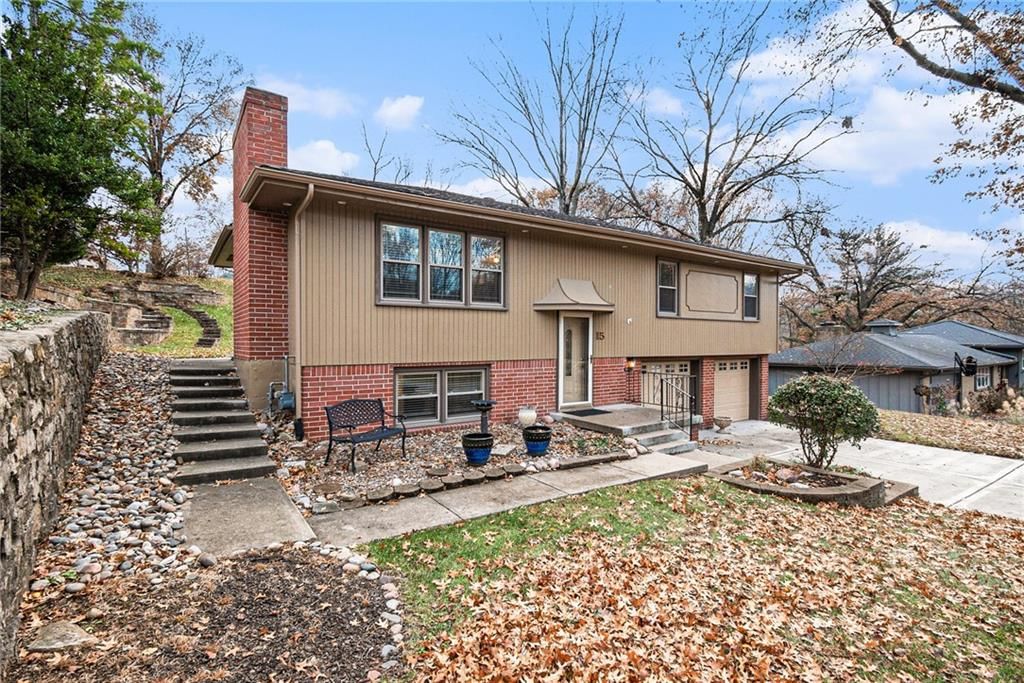 15 NW 40th Street — photo 3