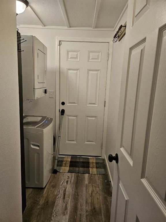 624 E 10th Street — photo 12