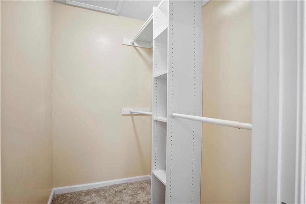 314 S Sycamore Street E — photo 16
