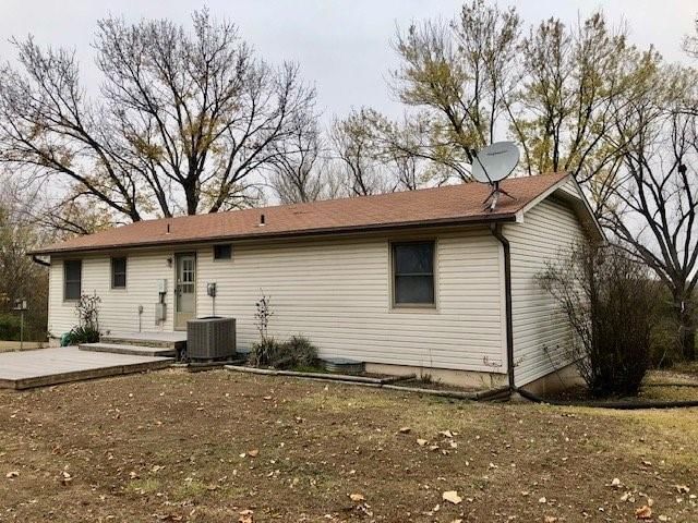 7479 Skyline Drive — photo 20