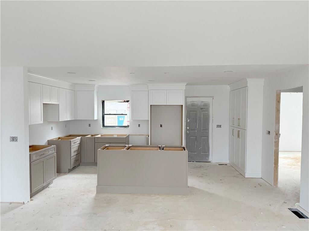 506 NE Lynn Street — photo 7