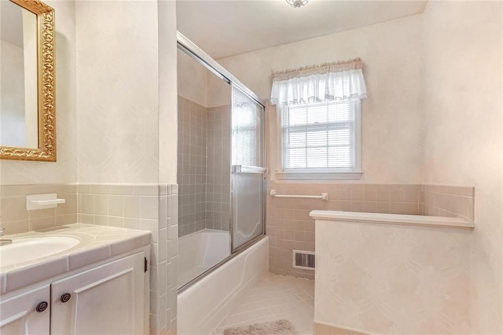 5436 NW 70th Street — photo 20