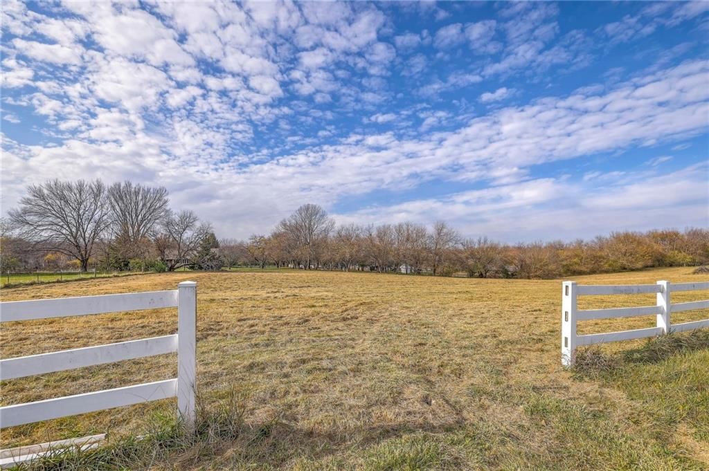 24420 S PERSIMMON Lane — photo 54
