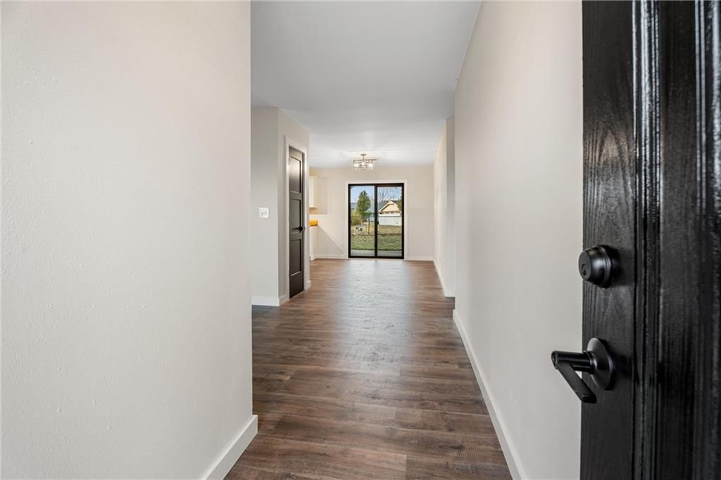 2221 Samuel Place — photo 7