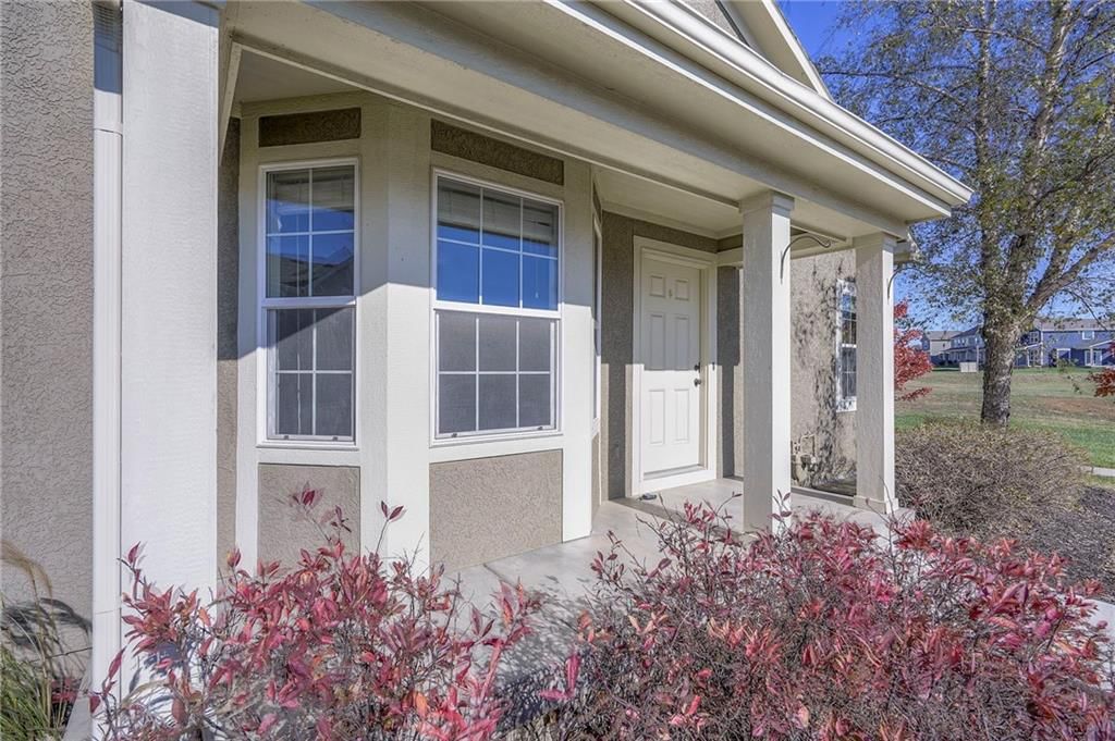 16485 S Laurelwood Street — photo 3