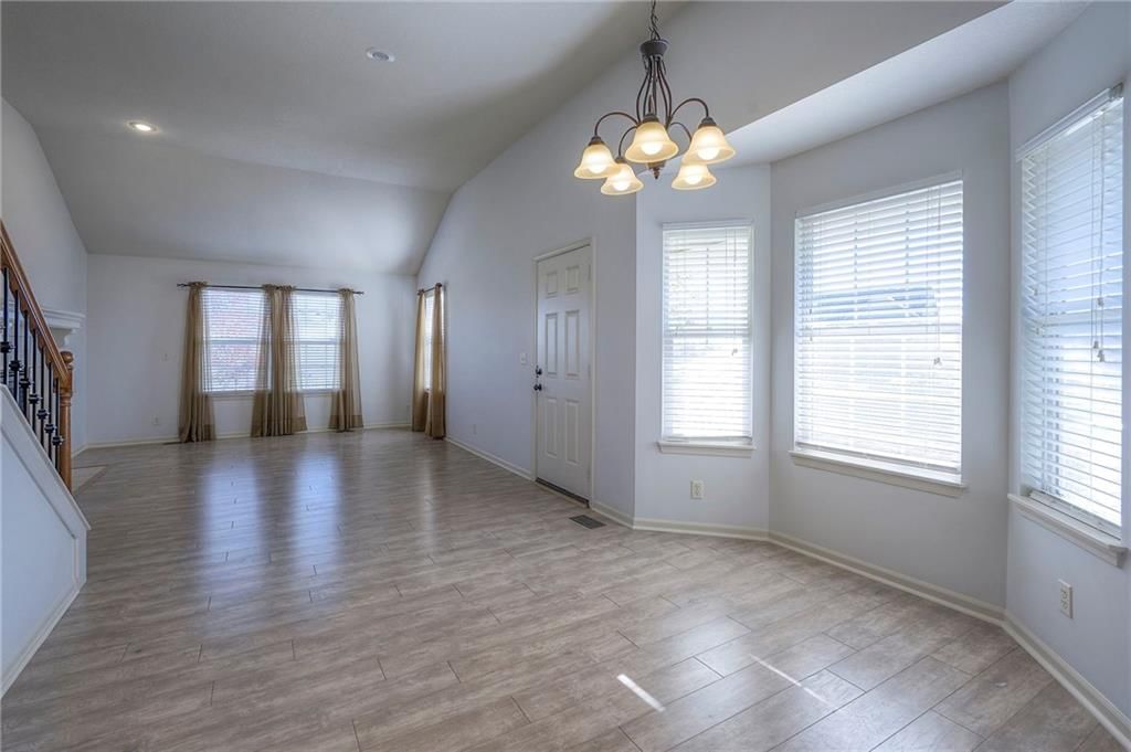 16485 S Laurelwood Street — photo 7