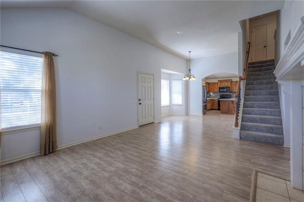 16485 S Laurelwood Street — photo 8