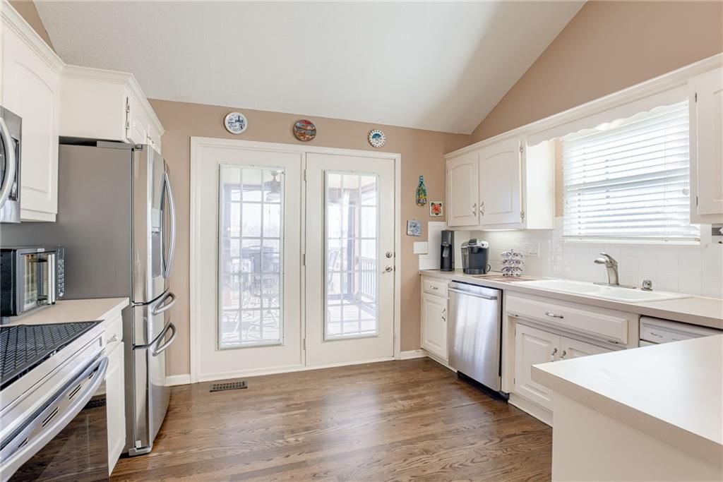 907 Trailway Drive — photo 6