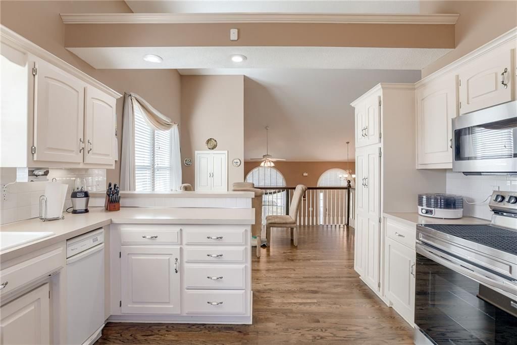 907 Trailway Drive — photo 10