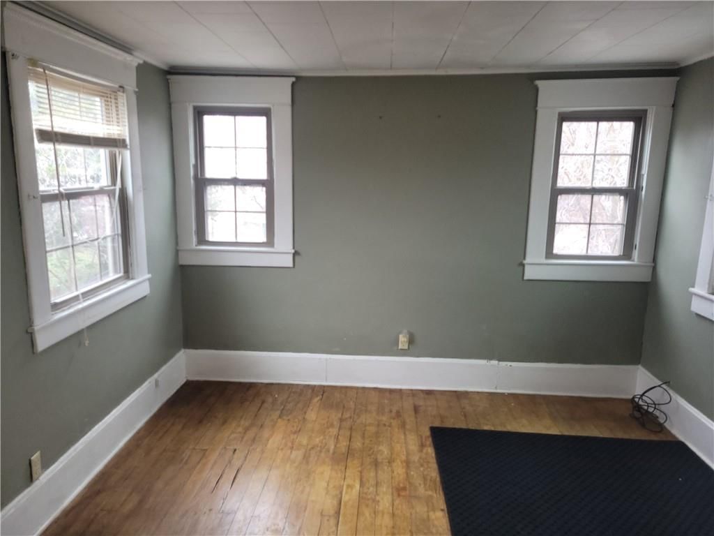 609 W 2nd Street — photo 8