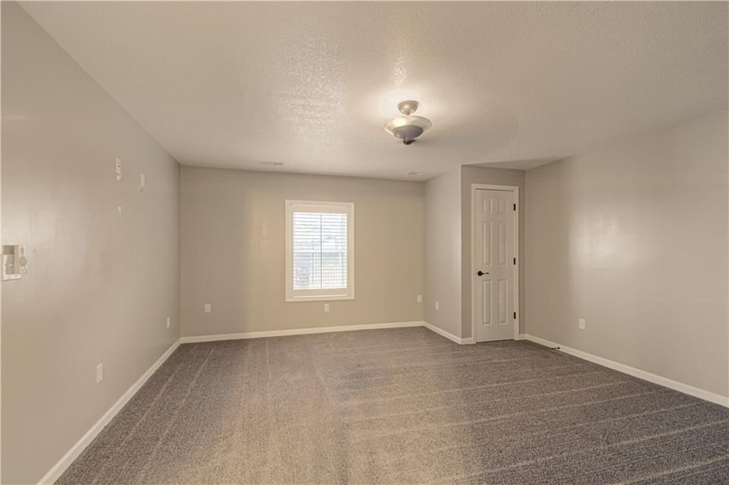 509 Shawn Crest Lane — photo 32