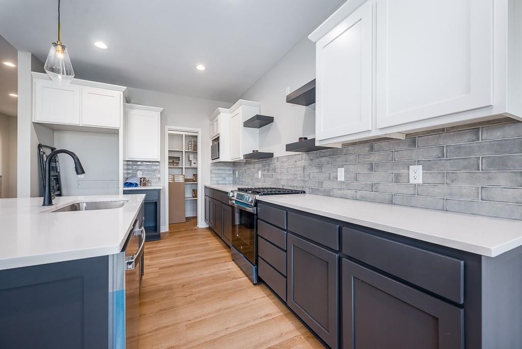 11214 Kimball Avenue — photo 6
