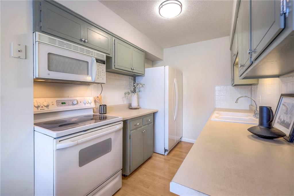 8211 Grandview Street — photo 18
