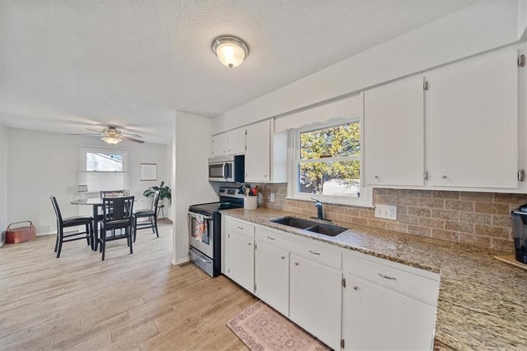 101 Maple Terrace — photo 12
