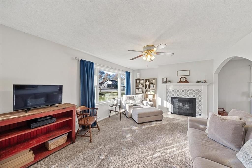 101 Maple Terrace — photo 4