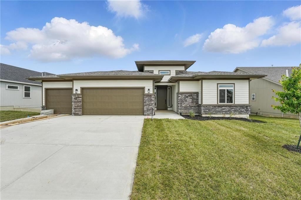 1617 Grayhawk Drive — photo 2