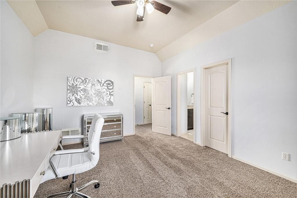 3605 W 158th Street — photo 33
