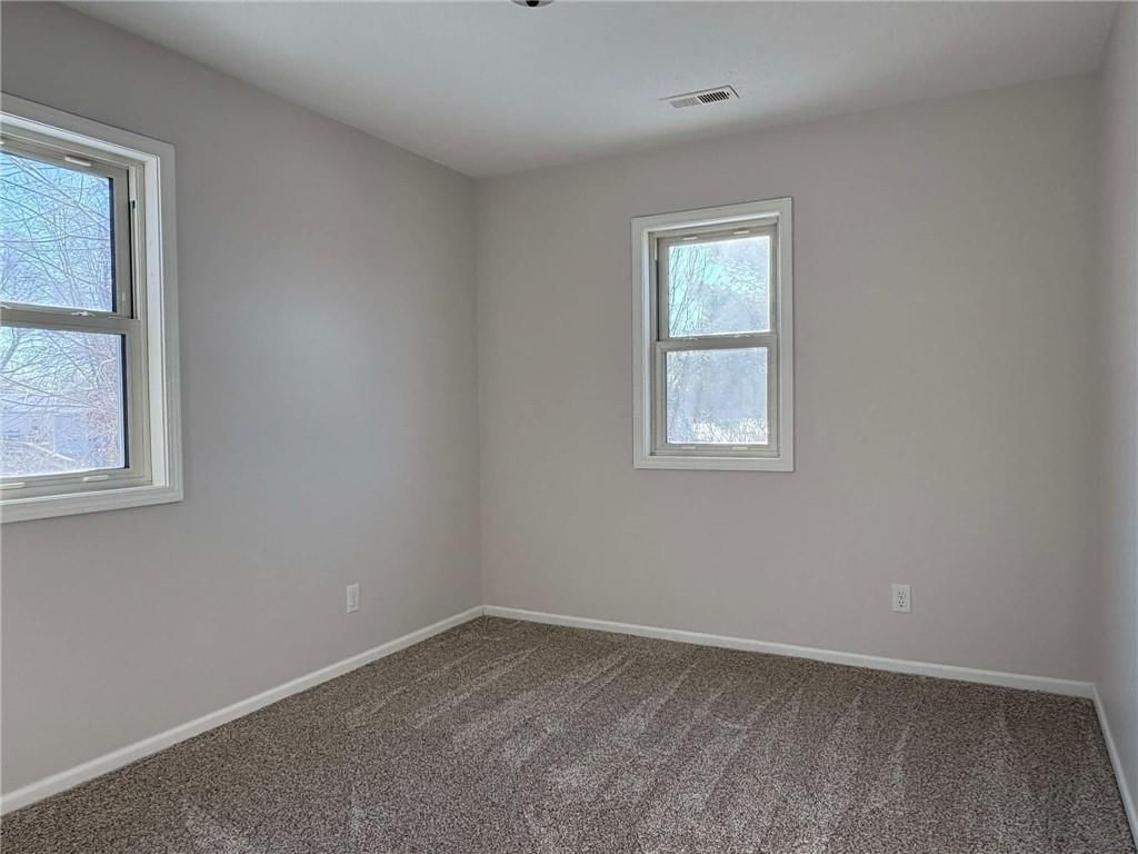 2904 Robin Lane — photo 9