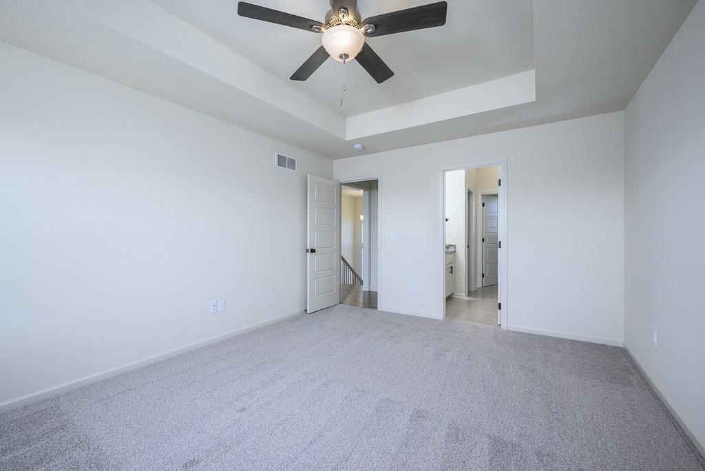11150 Nogard Avenue — photo 13