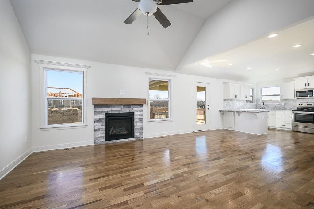 11150 Nogard Avenue — photo 10