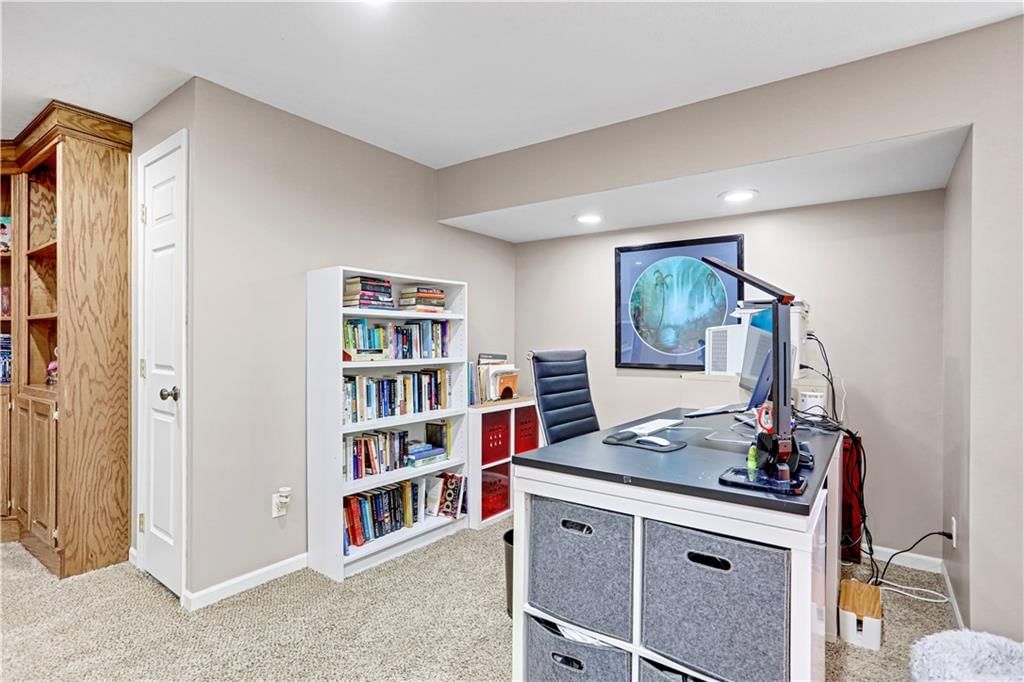 7907 Twilight Place — photo 35