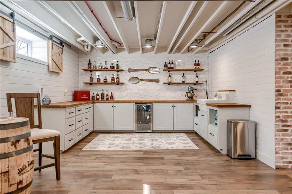 9009 N Hunter Avenue — photo 41