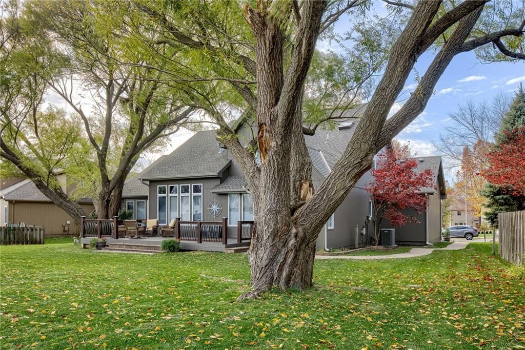 9009 N Hunter Avenue — photo 47