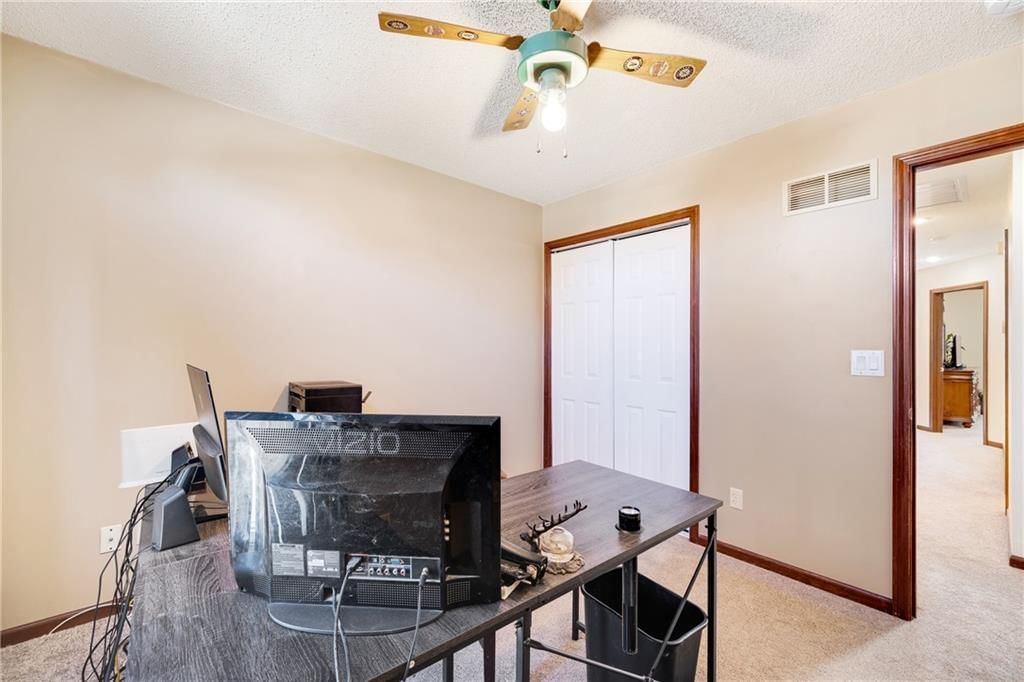 5213 NE Holiday Drive — photo 21