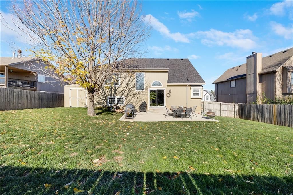 5213 NE Holiday Drive — photo 29