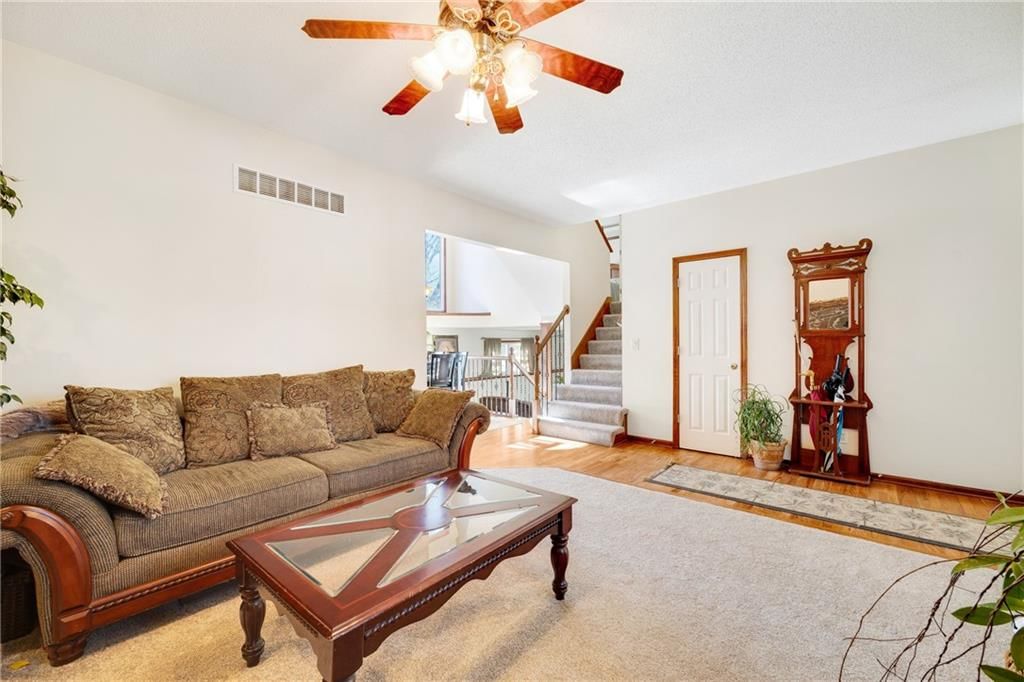 5213 NE Holiday Drive — photo 5
