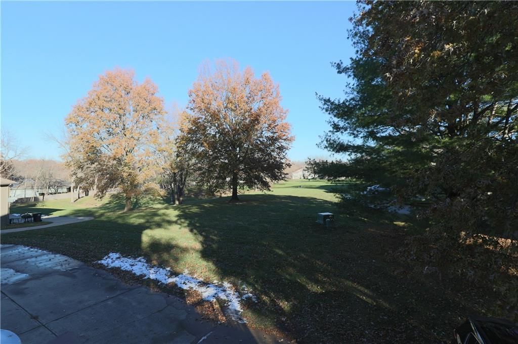 1300 NW Porter Circle — photo 36