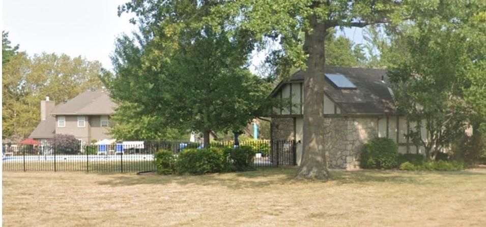 1300 NW Porter Circle — photo 48