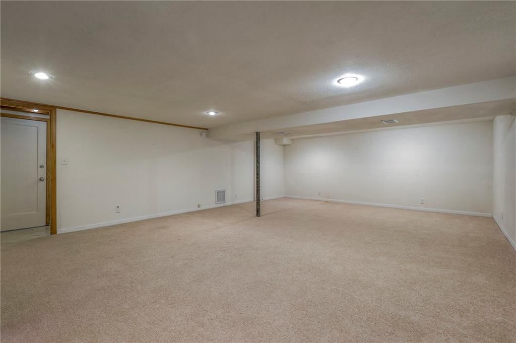 508 S Forrest Avenue — photo 24
