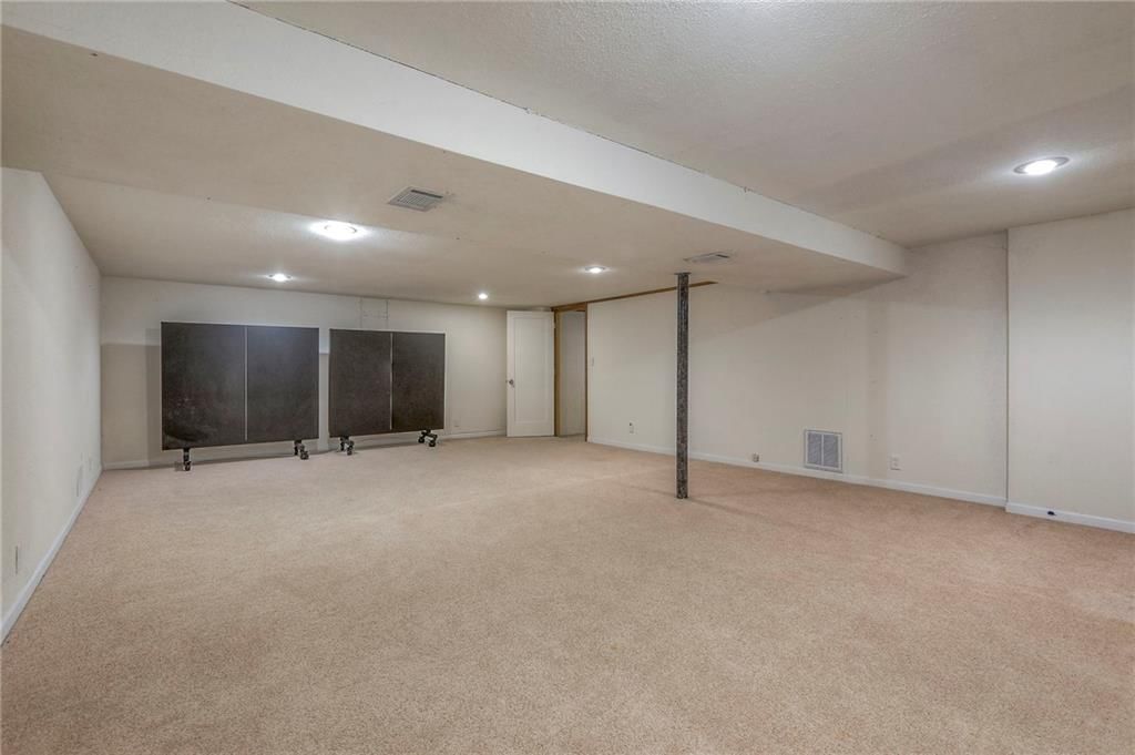 508 S Forrest Avenue — photo 27