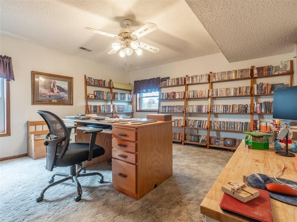 7020 SE Summit Drive — photo 24