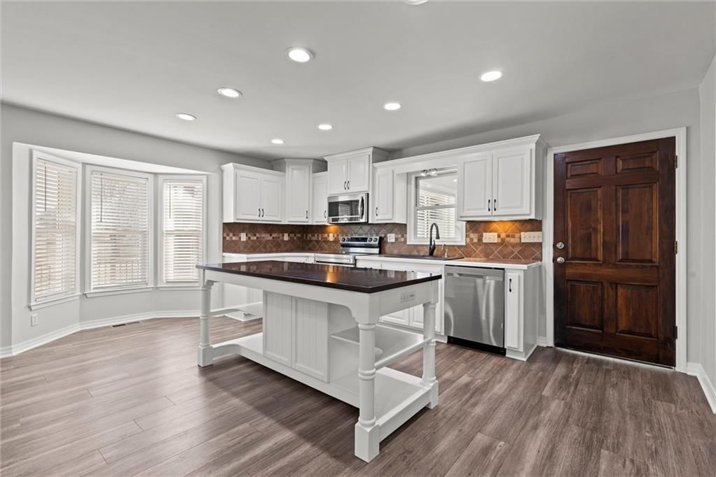 901 Char Don Avenue — photo 11