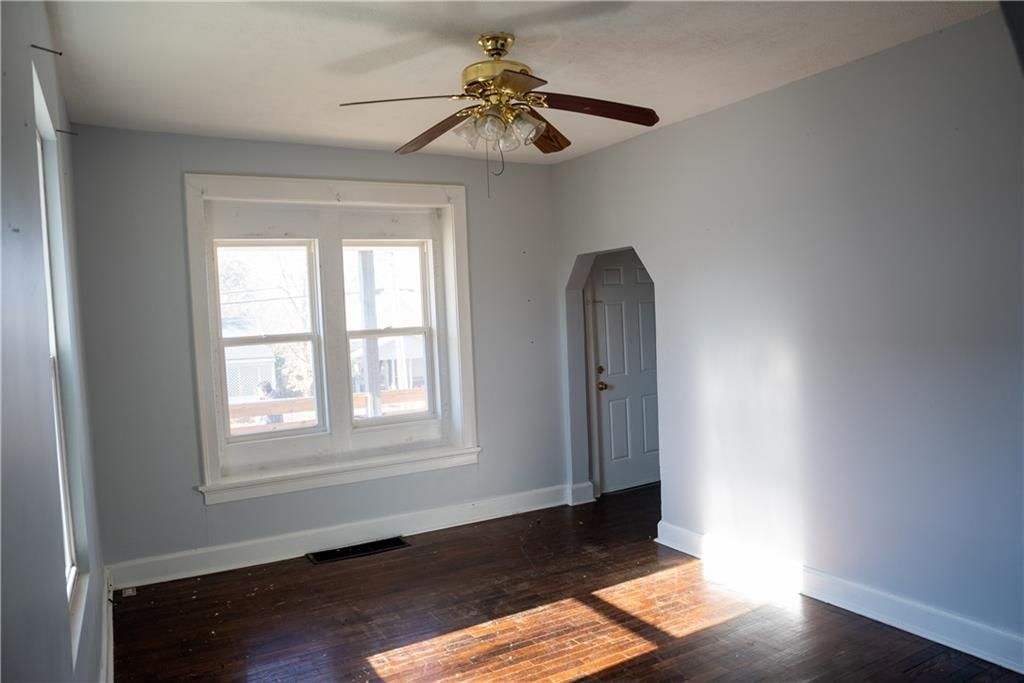 825 S Delaware Street — photo 5