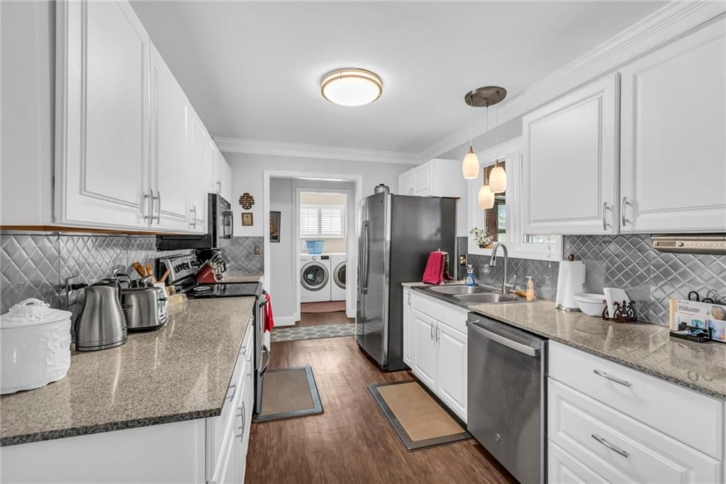 908 S Chestnut Street — photo 13