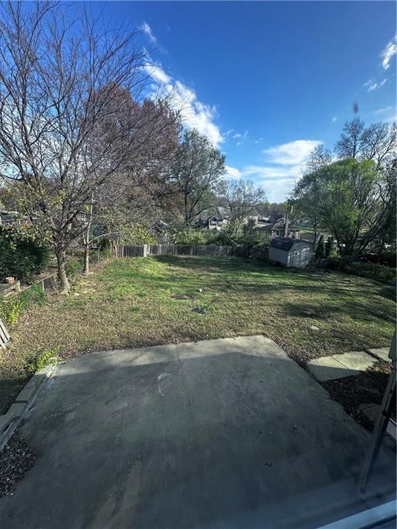 1823 S Overton Avenue — photo 17
