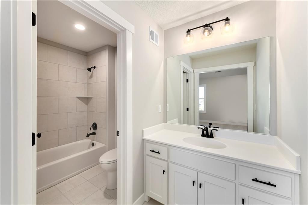 17405 Bluejacket Street — photo 56