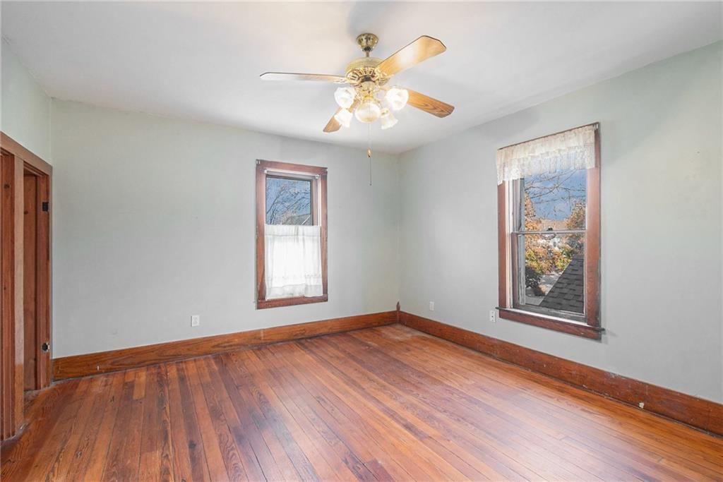 609 Jersey Street — photo 16