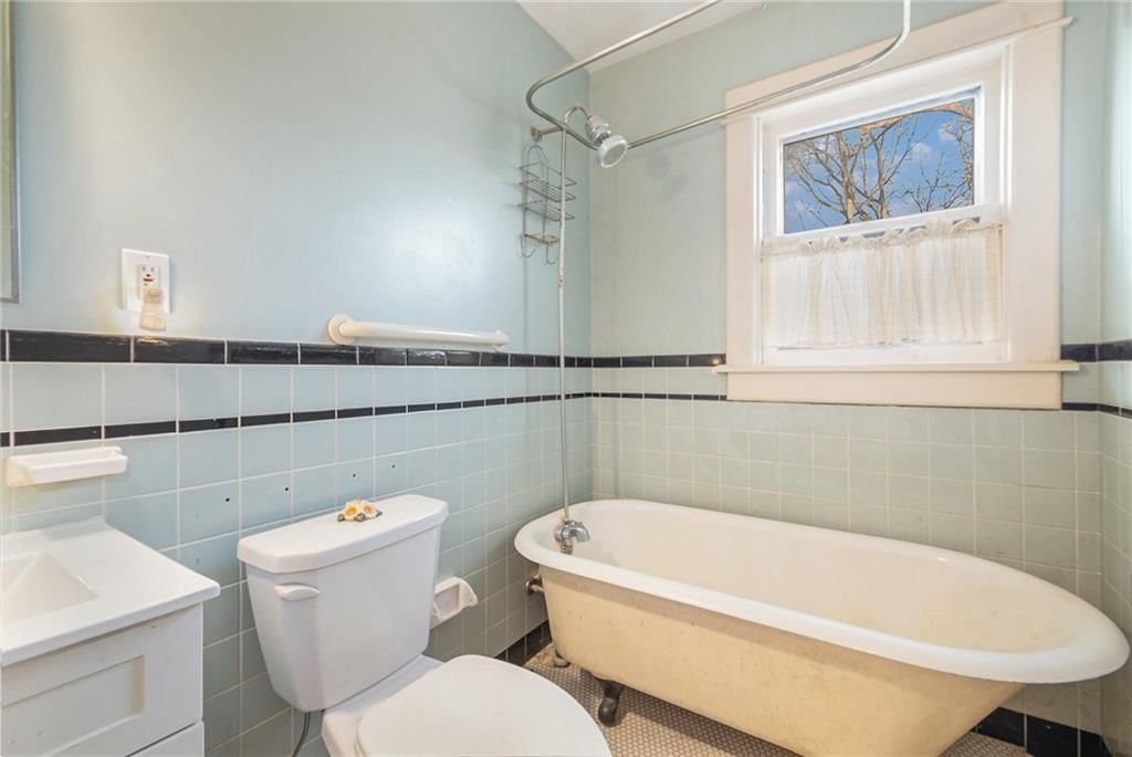 609 Jersey Street — photo 23