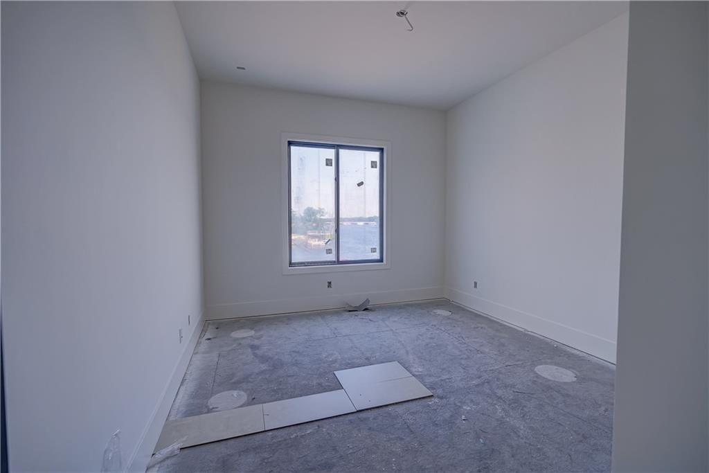 16 Checotah Bluffs Circle — photo 23