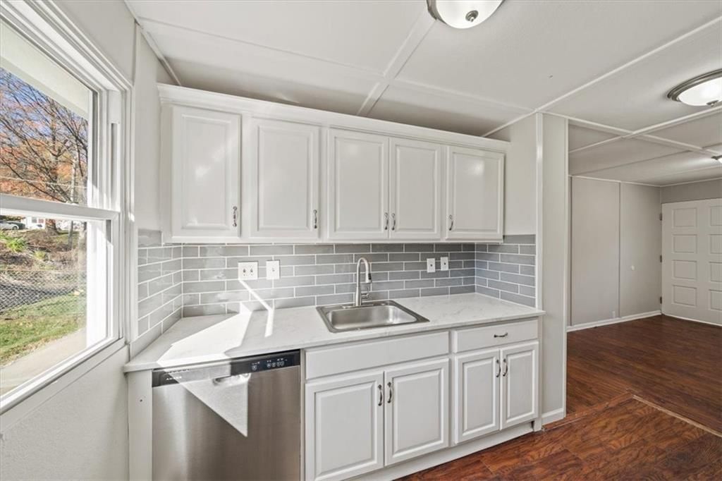 4450 N Tracy Avenue — photo 8