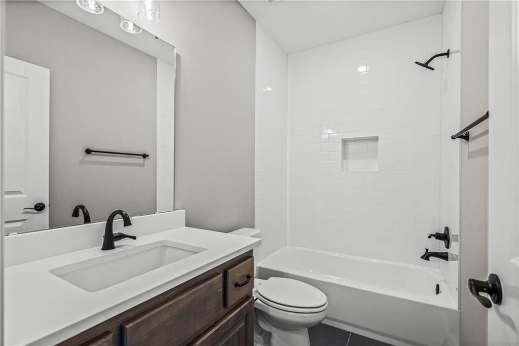 6820 NE 70th Street — photo 16