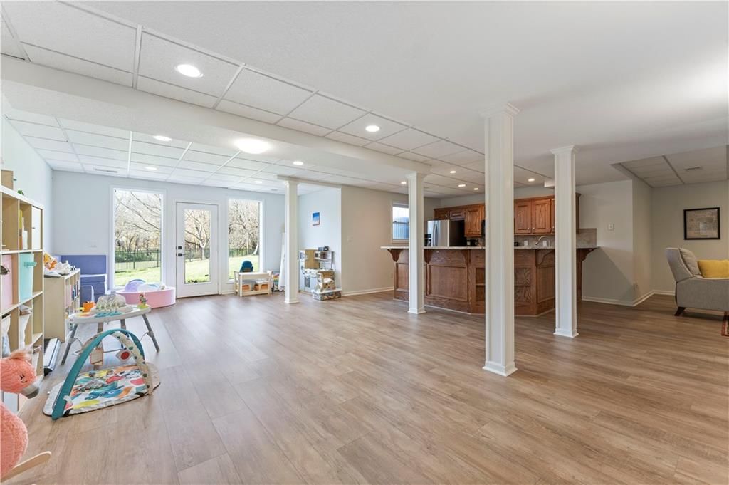 200 SE Hackamore Drive — photo 56