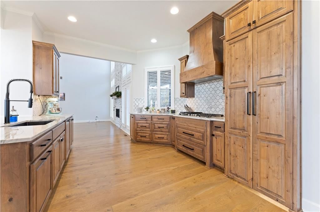 200 SE Hackamore Drive — photo 10